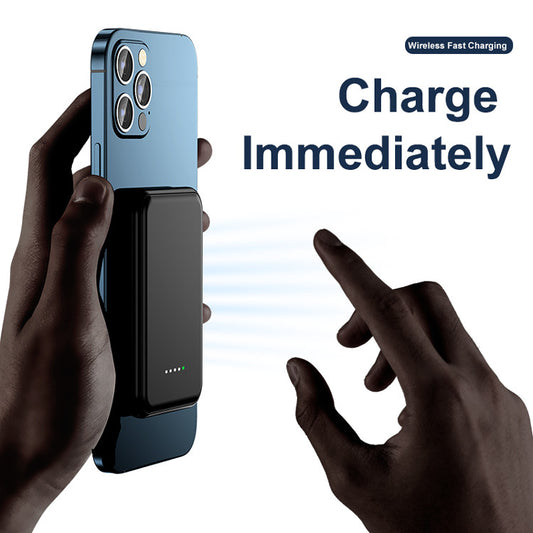 mini-magnetic-power-bank-5000mah-wireless
