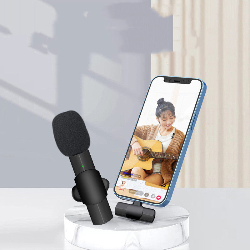 Wireless Lavalier Microphone for Clear Mobile Recording – product image 1 | Fidmat24 Tech Market