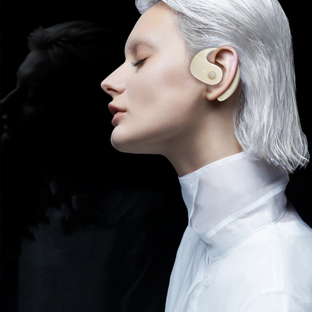 fashionable-high-sound-quality-headphones